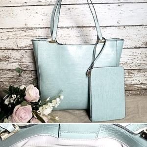 Beautiful Neiman Marcus Tote